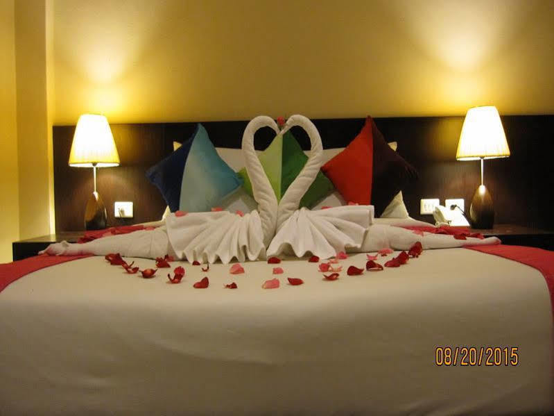 Hotel Harvest House Ao Nang Esterno foto