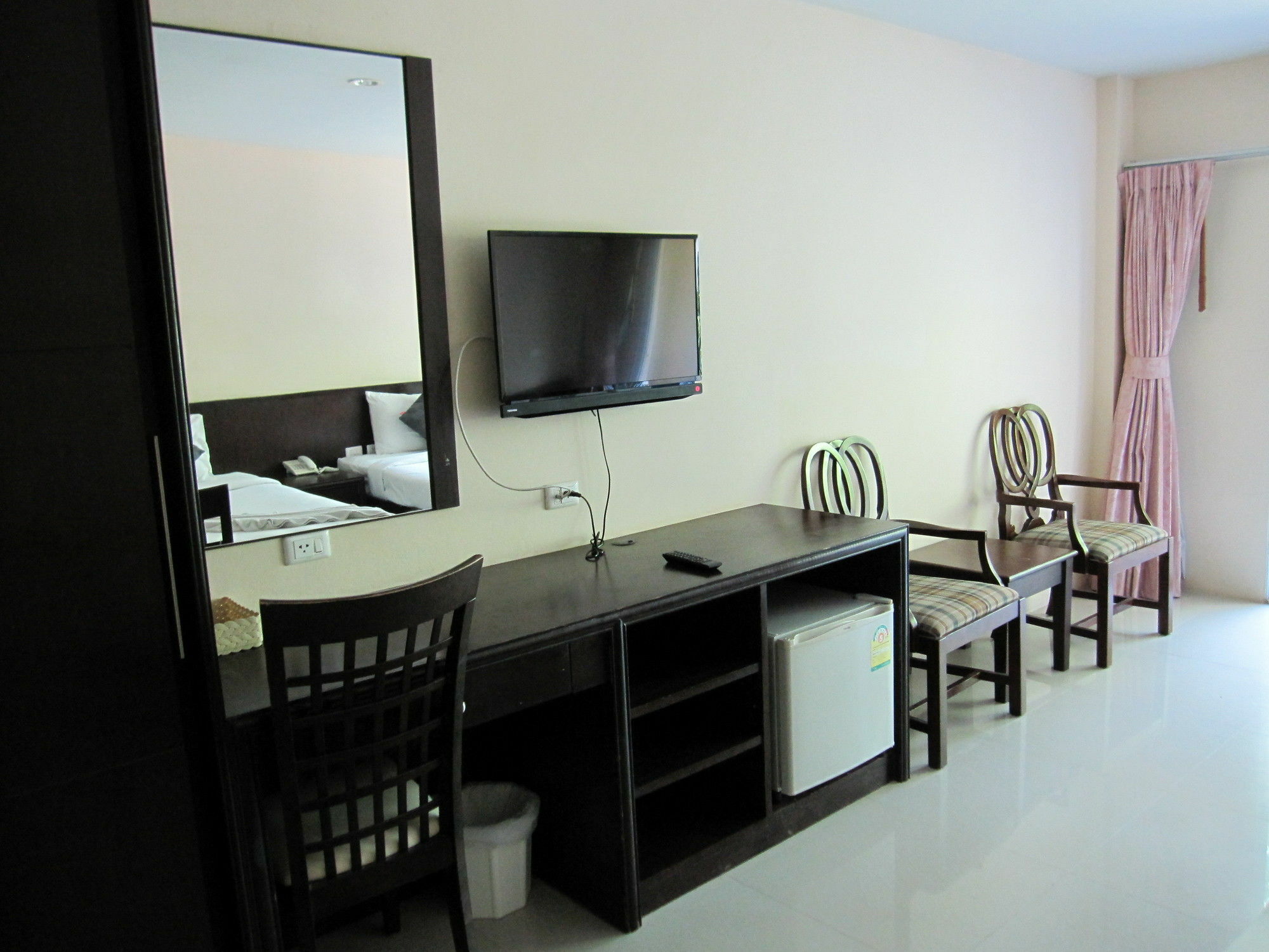 Hotel Harvest House Ao Nang Esterno foto