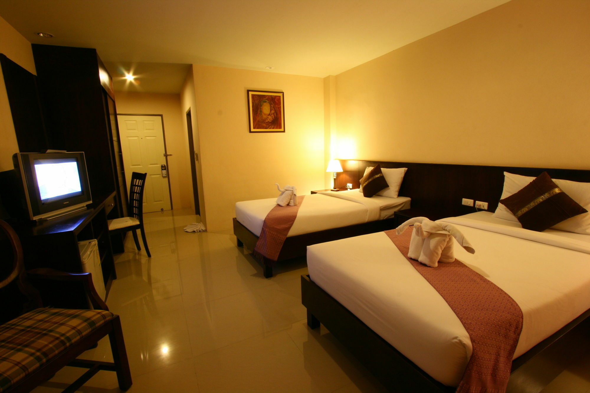 Hotel Harvest House Ao Nang Esterno foto