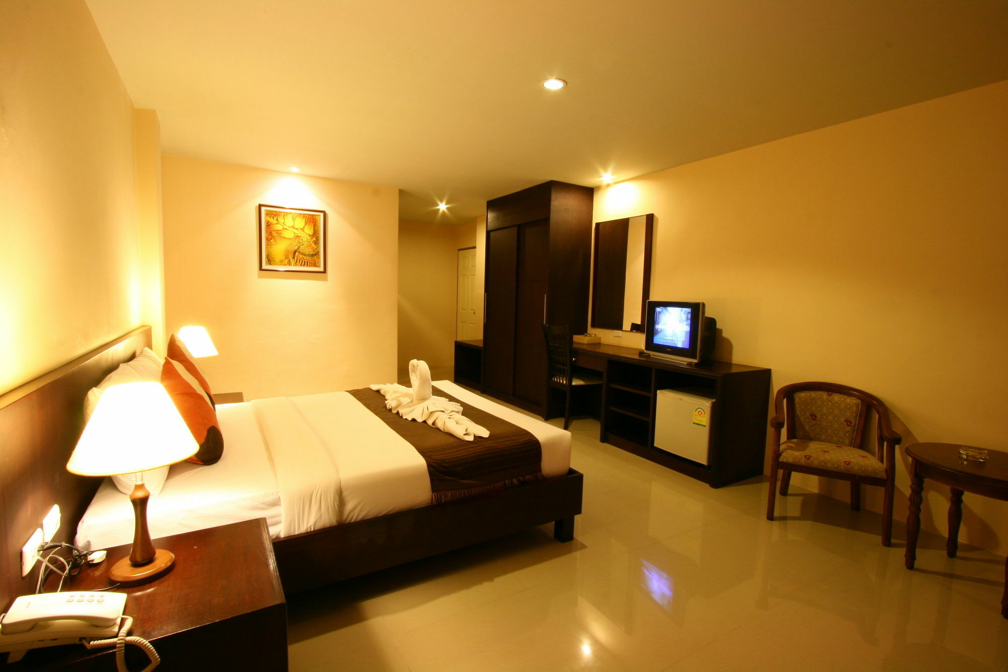 Hotel Harvest House Ao Nang Esterno foto
